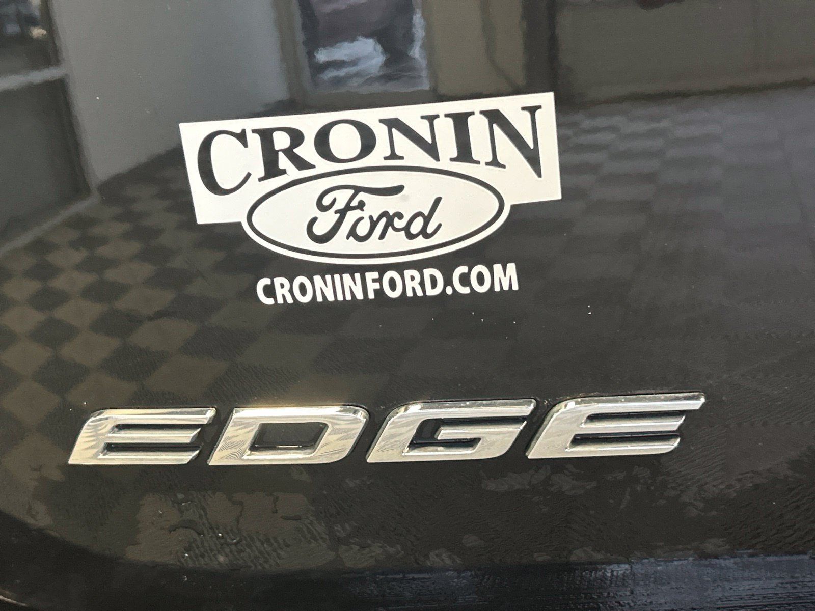 Used 2018 Ford Edge Titanium w/ Equipment Group 302A AWD/4WD image 8