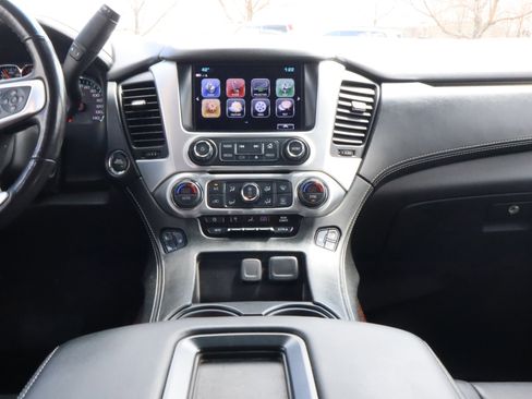 Used 2018 GMC Yukon SLT w/ Open Road Package AWD/4WD image 10