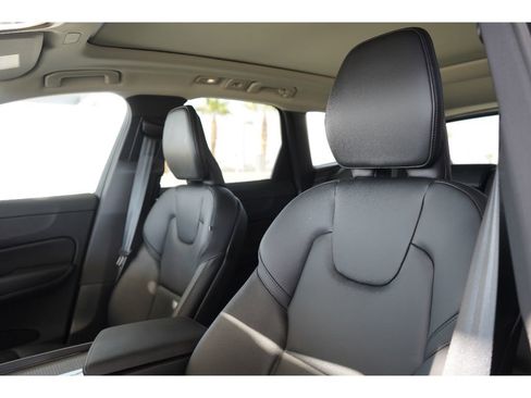 New 2025 Volvo XC60 B5 Core w/ Climate Package image 19