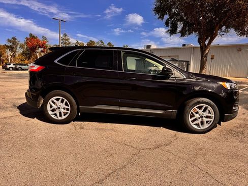 Used 2024 Ford Edge SEL image 10