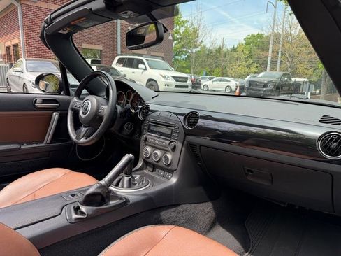 Used 2014 MAZDA MX-5 Miata Grand Touring w/ Premium Package image 31
