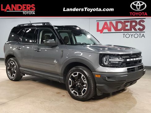 Used 2024 Ford Bronco Sport Outer Banks w/ Tech Package AWD/4WD image 1