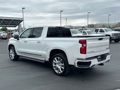 Certified 2024 Chevrolet Silverado 1500 High Country w/ High Country Premium Package AWD/4WD image 22