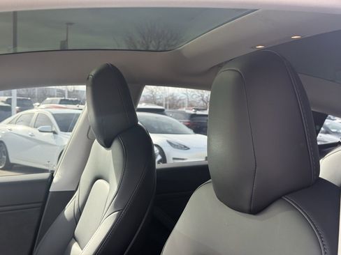 Used 2018 Tesla Model 3 Long Range image 11