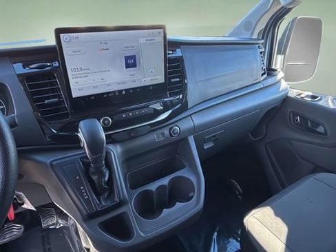 Used 2023 Ford Transit 350 XLT image 23