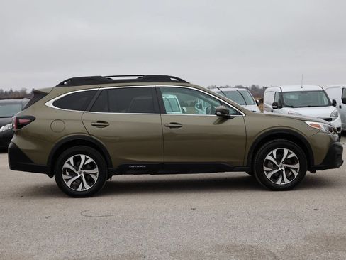 Used 2020 Subaru Outback Limited w/ Popular Package #2 image 7