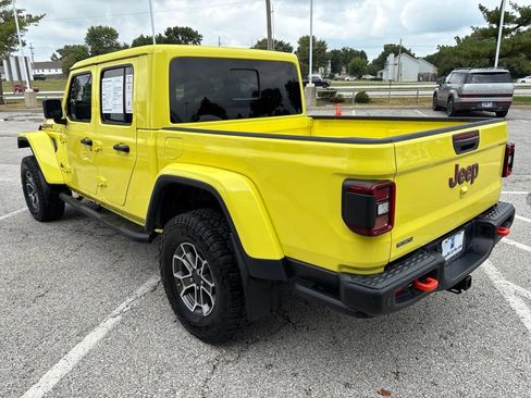 Used 2024 Jeep Gladiator Mojave AWD/4WD image 6