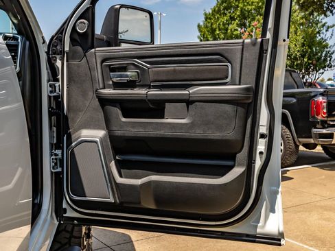 Used 2024 RAM 3500 Laramie w/ Night Edition AWD/4WD image 35