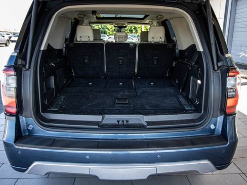 Used 2019 Ford Expedition Platinum image 17