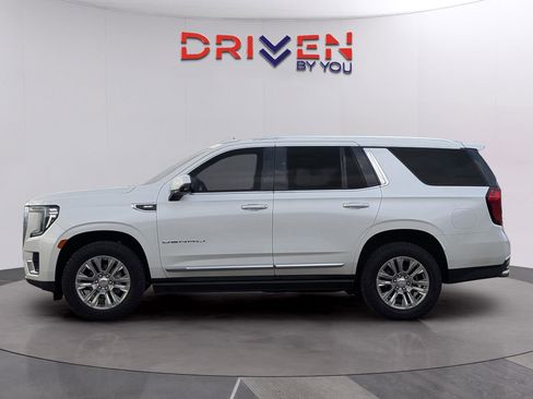 Used 2022 GMC Yukon Denali image 2