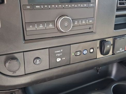 New 2026 Chevrolet Express 3500 w/ Power Convenience Package RWD image 4