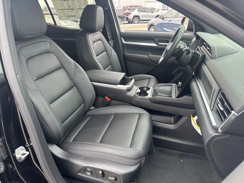 New 2026 GMC Terrain Elevation w/ Elevation Premium Package image 12