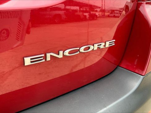 Used 2014 Buick Encore Convenience FWD image 29
