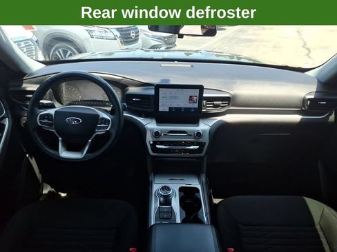 Used 2021 Ford Explorer XLT AWD/4WD image 16