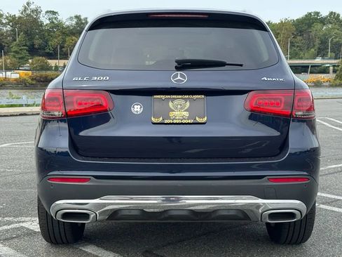 Used 2021 Mercedes-Benz GLC 300 4MATIC image 5