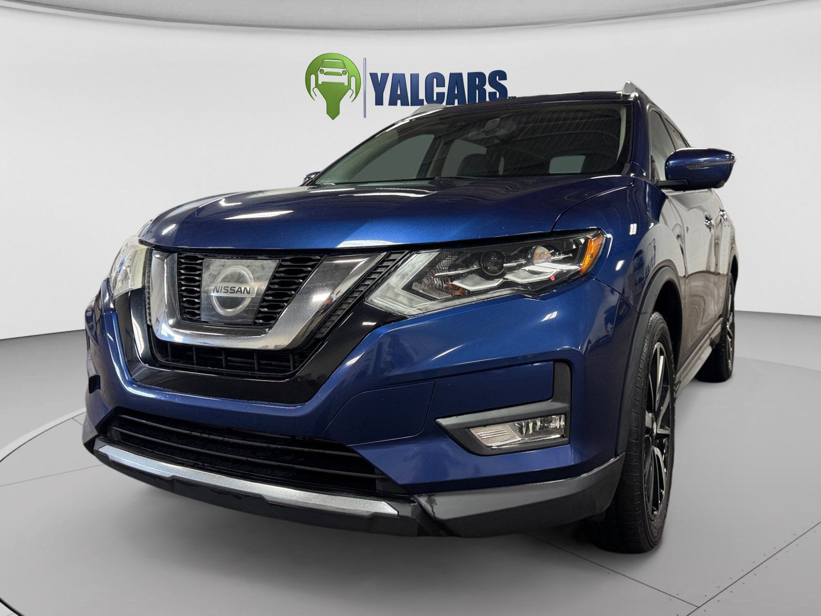 Used 2017 Nissan Rogue S AWD/4WD image 9