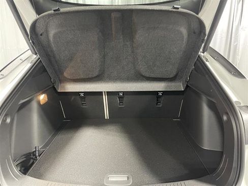 New 2025 Buick Envista Avenir image 18