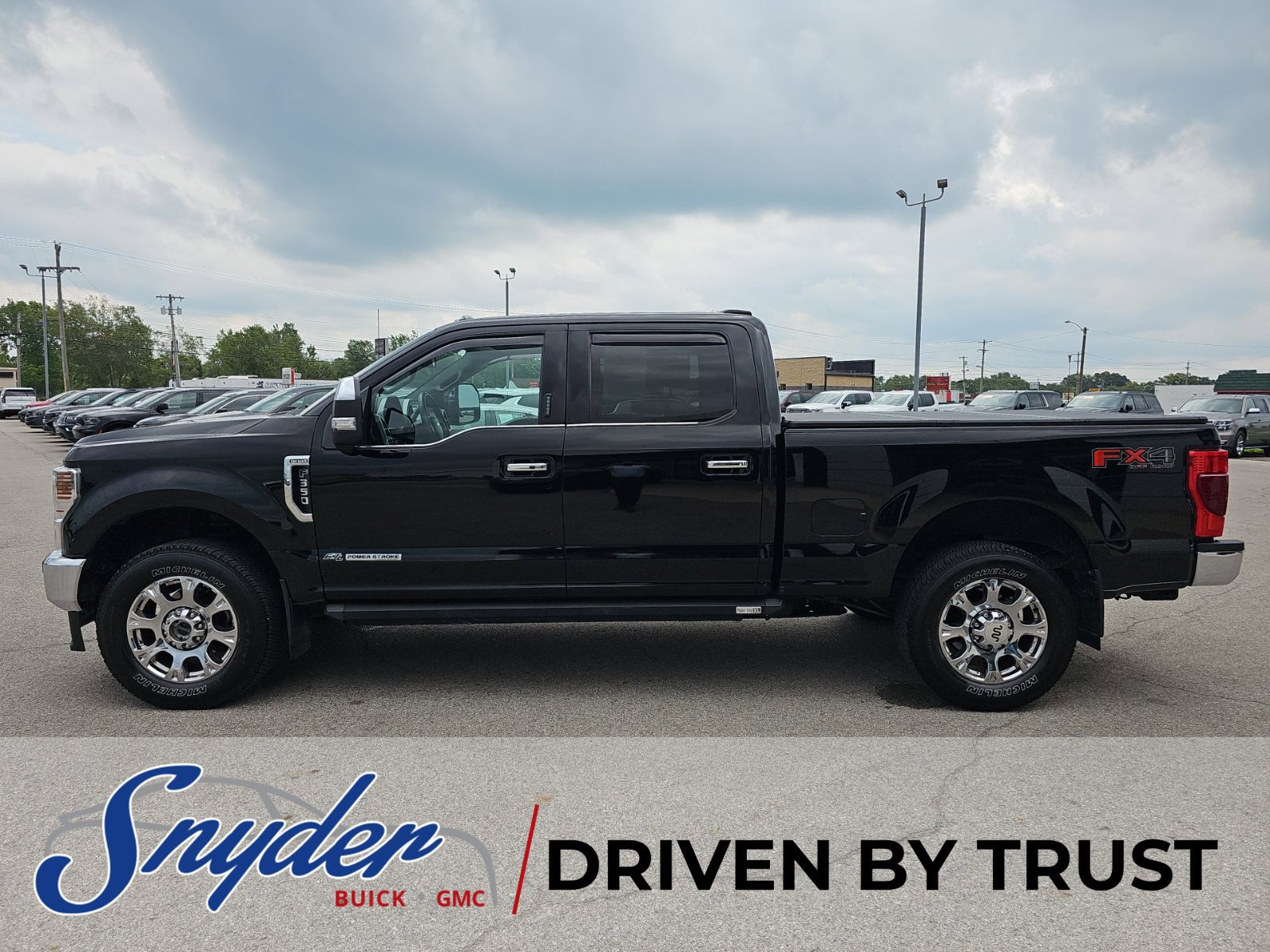 Used 2022 Ford F350 King Ranch w/ King Ranch Ultimate Package AWD/4WD image 4