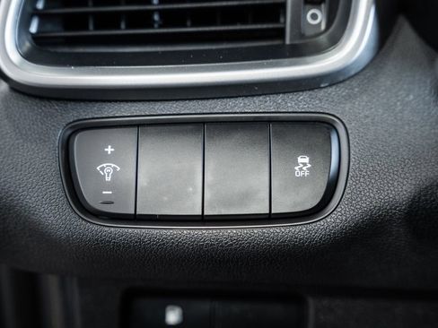 Used 2016 Kia Sorento LX w/ LX Convenience Package image 44