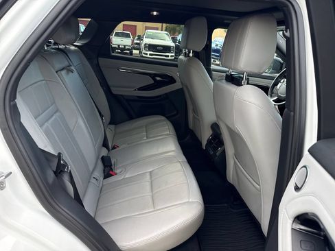 Used 2020 Land Rover Range Rover Evoque SE AWD/4WD image 26