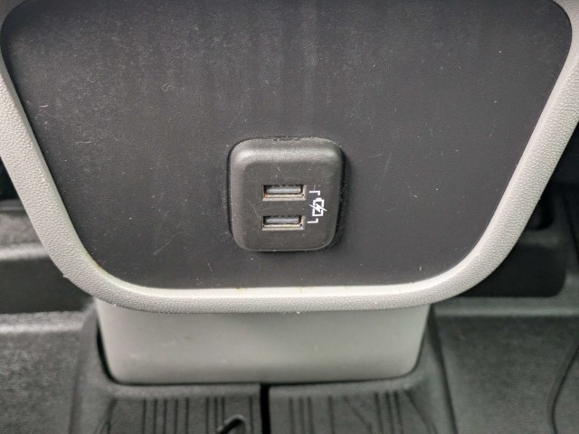Used 2019 GMC Terrain SLE w/ Driver Convenience Package FWD image 15