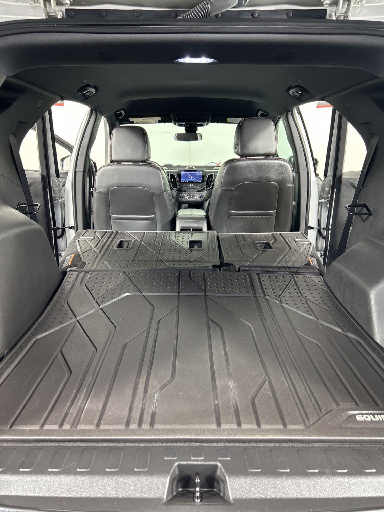 Used 2022 Chevrolet Equinox RS w/ RS Leather Package FWD image 20