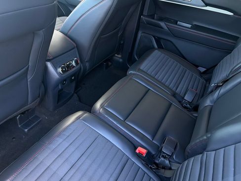 New 2026 Ford Explorer ST-Line w/ ST-Line Street Pack AWD/4WD image 13