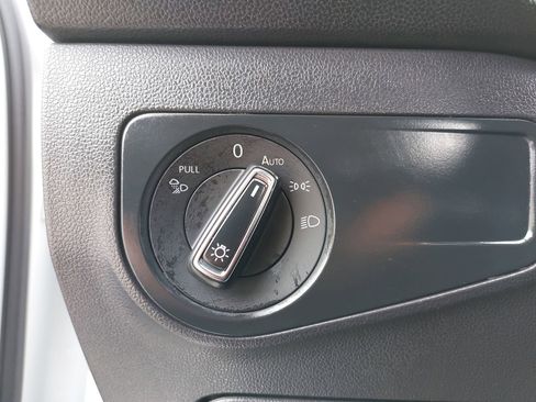 Used 2023 Volkswagen Tiguan SEL R-Line AWD/4WD image 29