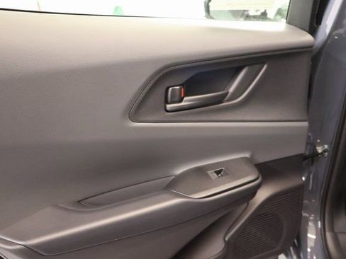 New 2026 Toyota Prius LE image 25