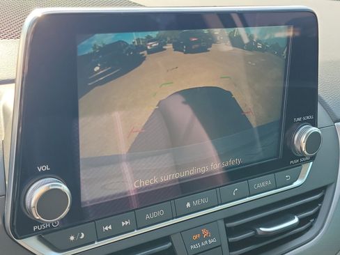 Used 2025 Nissan Altima 2.5 SR FWD image 28