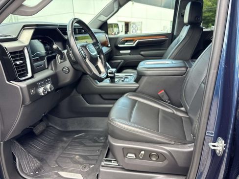 Used 2022 GMC Sierra 1500 Denali AWD/4WD image 11