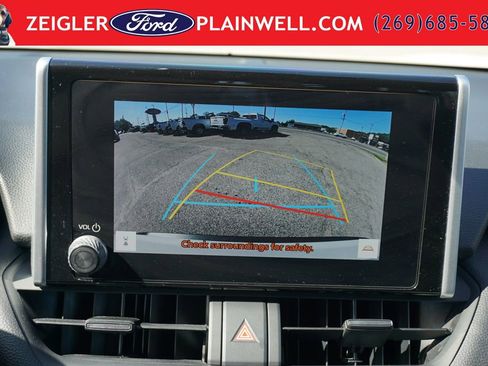 Used 2023 Toyota RAV4 XLE w/ XLE Grade Weather Package AWD/4WD image 18
