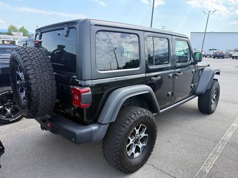 Used 2019 Jeep Wrangler Unlimited Rubicon AWD/4WD image 4