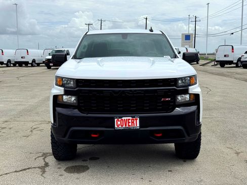 Used 2019 Chevrolet Silverado 1500 Custom Trail Boss w/ Custom Convenience Package image 3