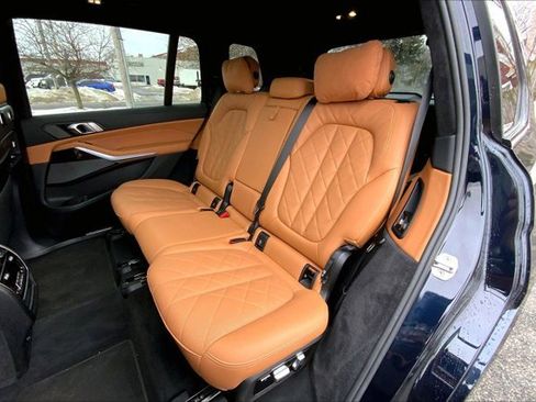 Used 2026 BMW X7 xDrive40i AWD/4WD image 26