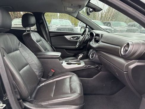 Used 2020 Chevrolet Blazer LT image 13