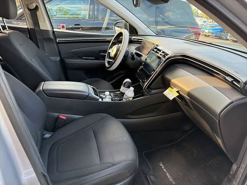 Used 2022 Hyundai Tucson SEL w/ Convenience Package AWD/4WD image 5