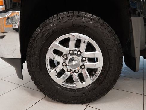 Used 2017 Chevrolet Silverado 2500 LT w/ All Star Edition image 15