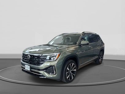 New 2026 Volkswagen Atlas SEL Premium R-Line