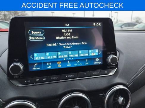 Used 2024 Nissan Sentra SV image 3