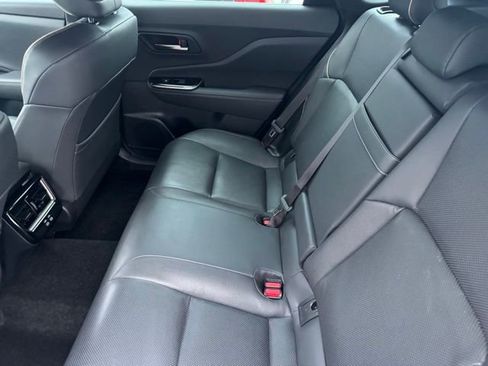 Used 2025 Toyota Crown Signia image 6