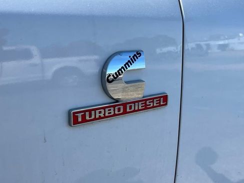 Used 2019 RAM 2500 Big Horn image 11