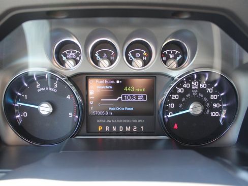 Used 2015 Ford F350 Platinum w/ FX4 Off-Road Package AWD/4WD image 7