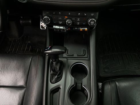 Used 2022 Dodge Durango R/T image 18