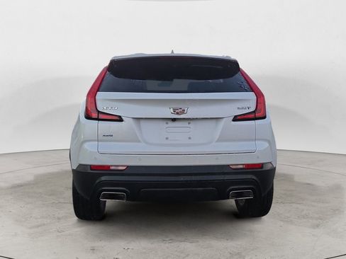 Certified 2023 Cadillac XT4 Luxury w/ Cold Weather Package image 4