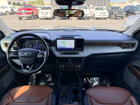 Used 2023 Ford Maverick Lariat w/ Lariat Luxury Package FWD image 13