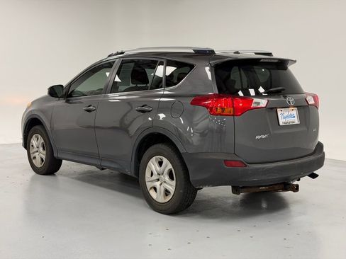 Used 2013 Toyota RAV4 LE image 3