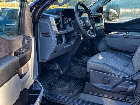 Used 2023 Ford F250 XL w/ FX4 Off-Road Package image 10