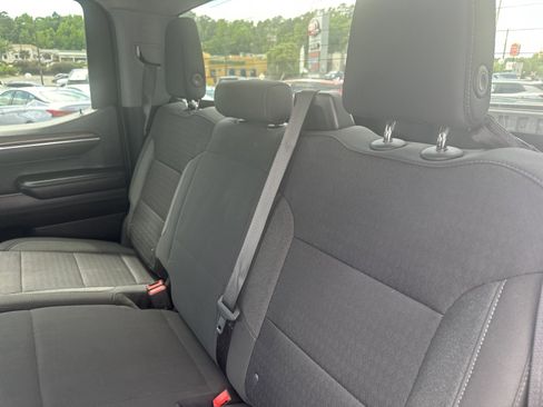 Used 2023 Chevrolet Silverado 1500 LT AWD/4WD image 22