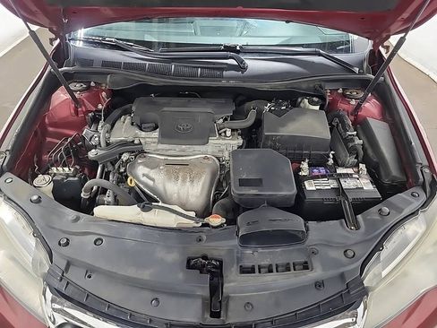 Used 2016 Toyota Camry LE FWD image 6